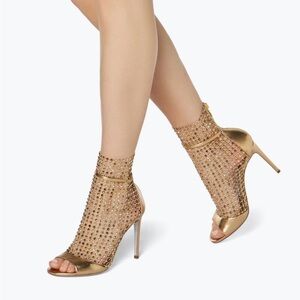 Elegant Gold Stiletto Heels